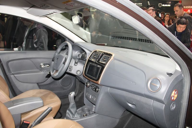 [Imagem: novo-renault-logan-4.jpg]